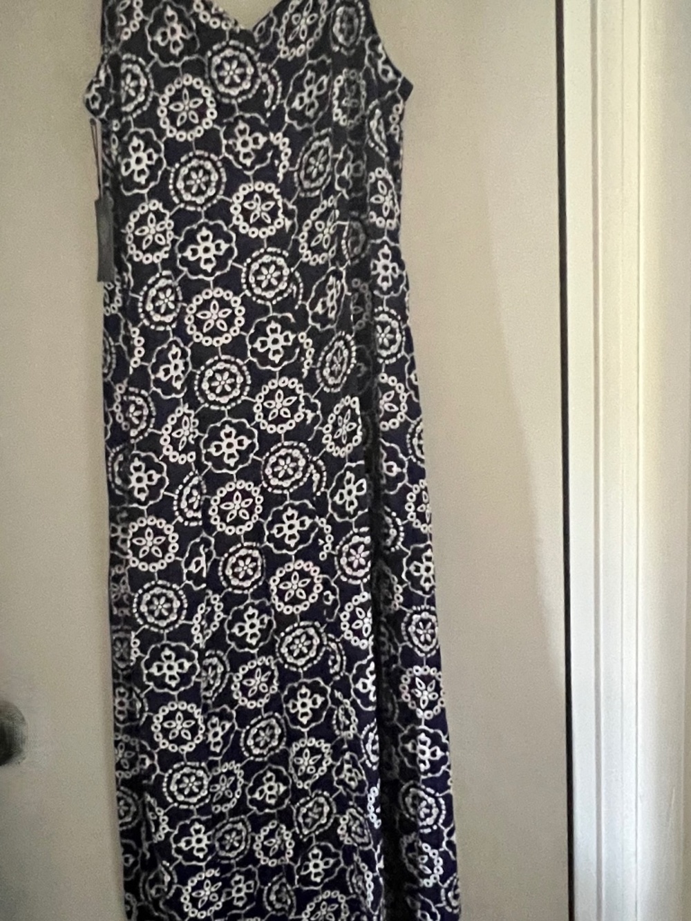 NWT Vince Camuto Navy White Geometric Tile Medallion Sleeveless Sundress Size M - Picture 2 of 6